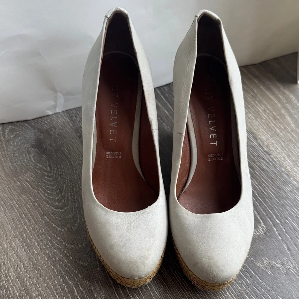 Velvet Cream Wedge Shoes for Women AS0229